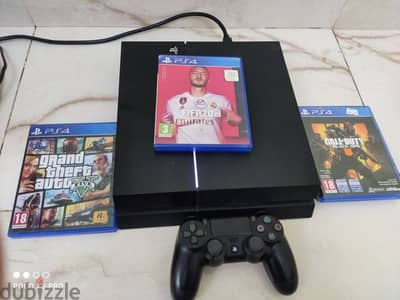 ps4 with 3 games and one controller c