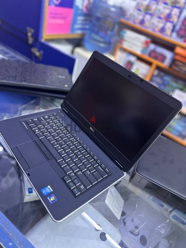 DELL LATITUDE E6440 used 13