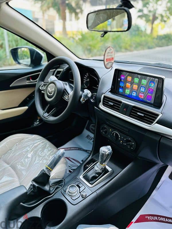 Mazda 3 2019 13