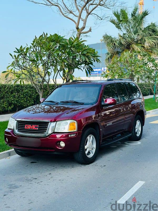 GMC Envoy 2005 Model. Very well maintained Jeep in excellent condition 4