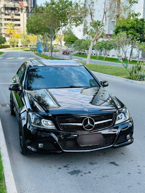 Mercedes-Benz C200 AMG Sports Limited 2013 Model. 4