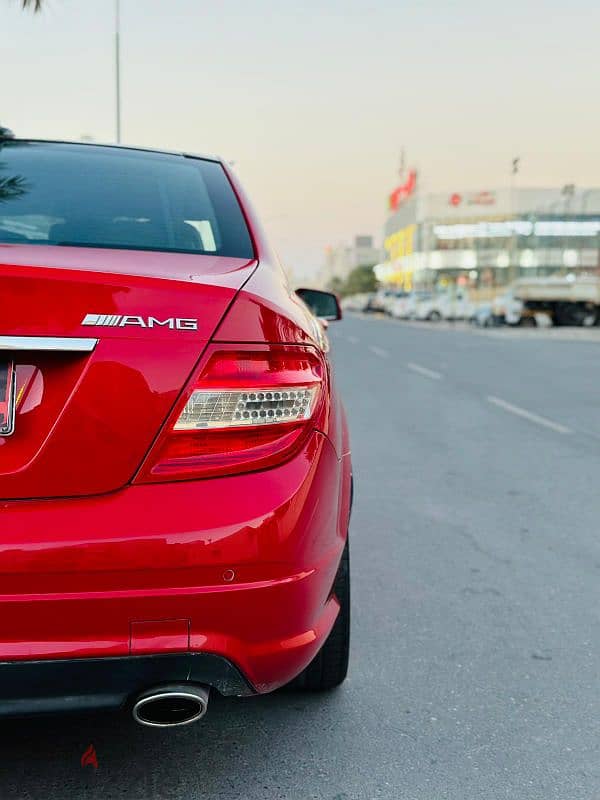 Mercedes-Benz C-Class 2011 6