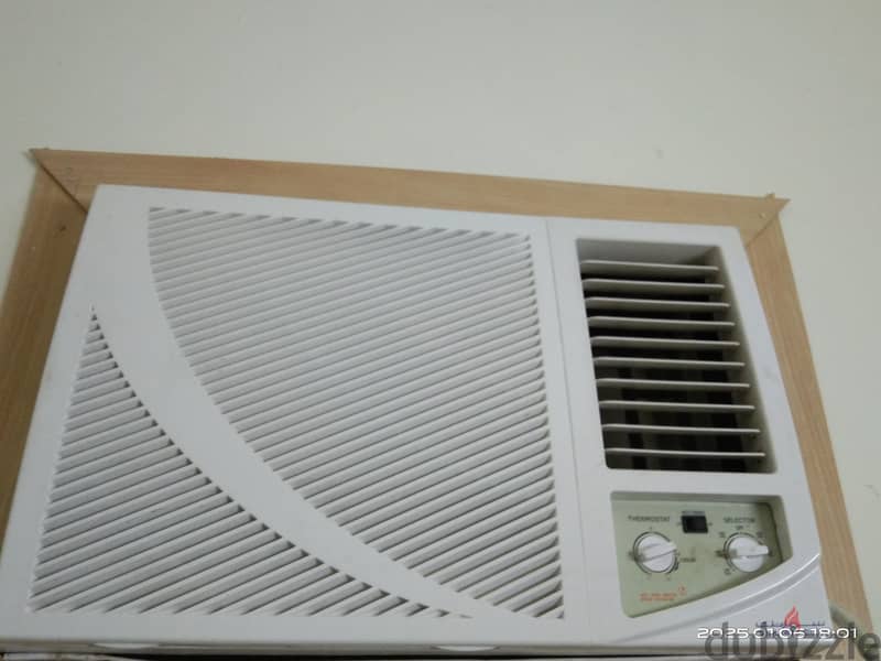 Smart eco window ac used only 9 months 2