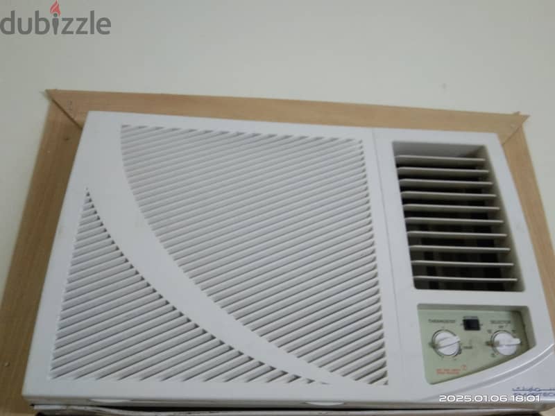 Smart eco window ac used only 9 months 3