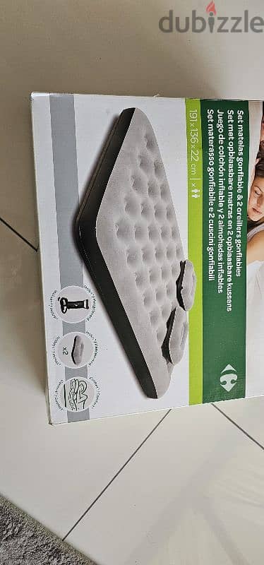 Brand new inflatable bed 0