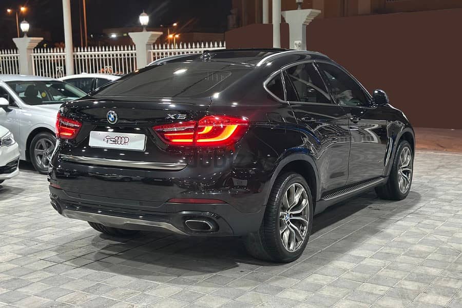 BMW X6 2015 V8 9