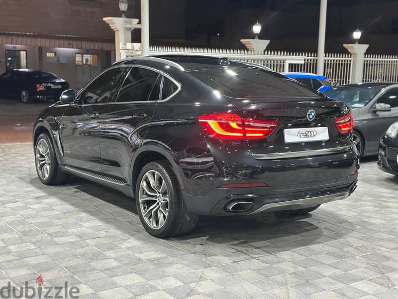 BMW X6 2015 V8 11