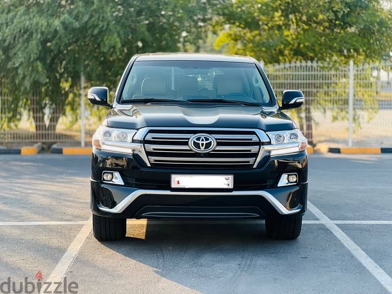 Toyota Land Cruiser 2016 VX-S V8 For sale 1