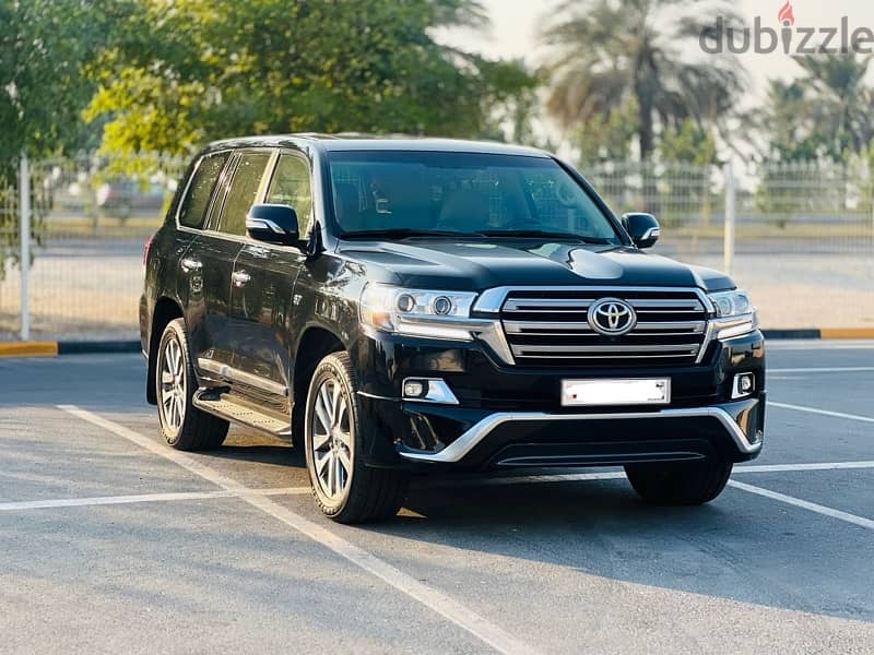 Toyota Land Cruiser 2016 VX-S V8 For sale 2