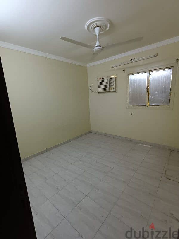 flat 32 -building 2079- Road 1138 - block 211 2