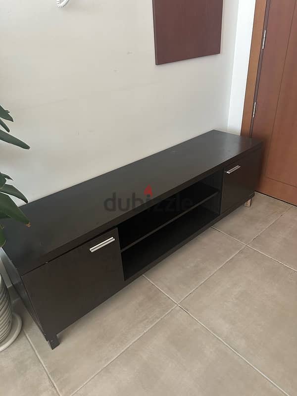 tv unit 0