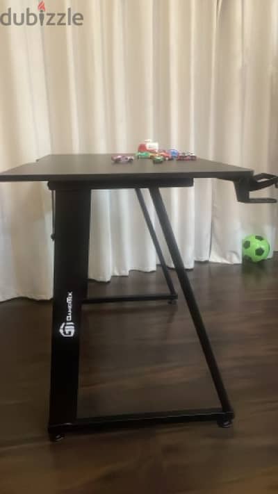 Gamming table