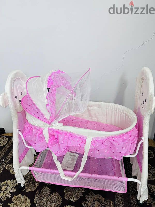 Brand new Baby Cradle With Swing, with Mosquito Net, Wheels With Lock, 2