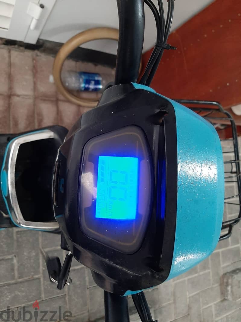 Electric Scooter Good Working Condition 7