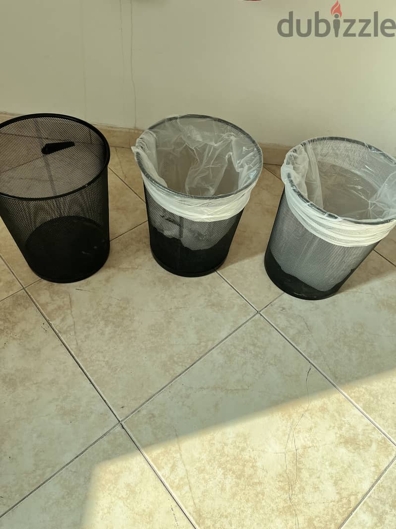 3 wire mesh waste bins 5