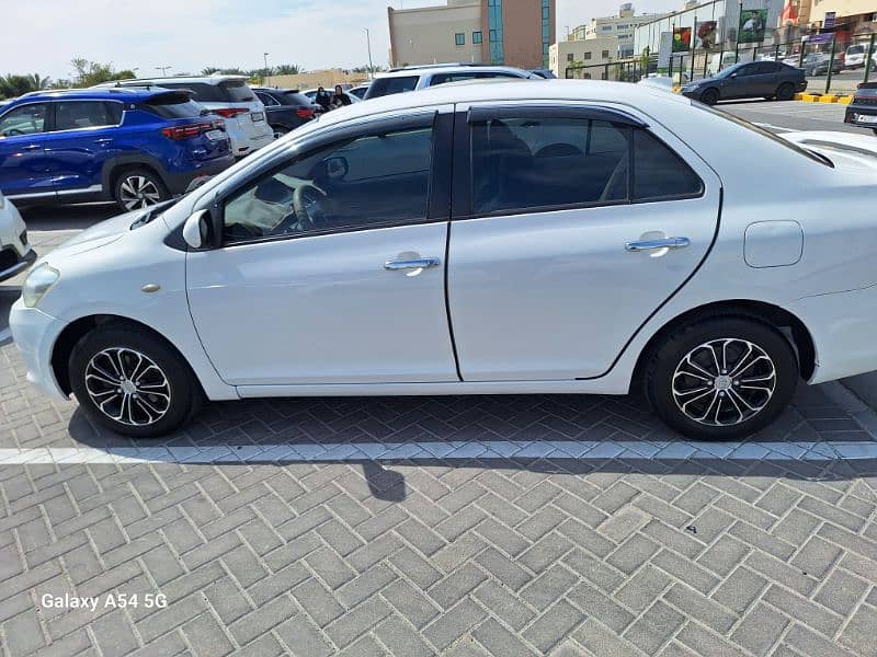 Toyota Yaris 2010 7