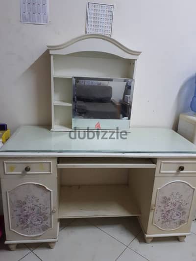 dressing table urgent for sale