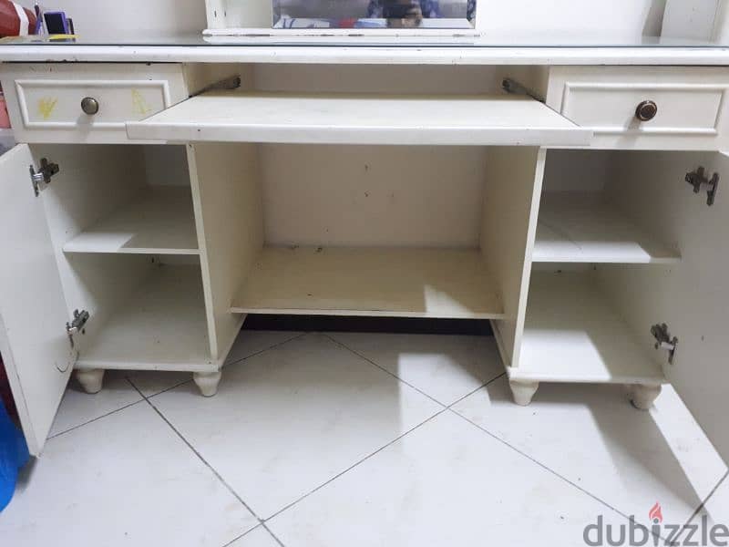 dressing table urgent for sale 5