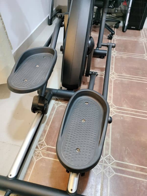 Heavy Duty Cross Trainer 6