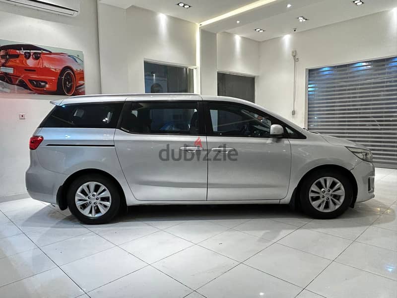 Kia Carnival 2016 MODEL GRAND Mid Option 7 SEATER FOR SALE 4