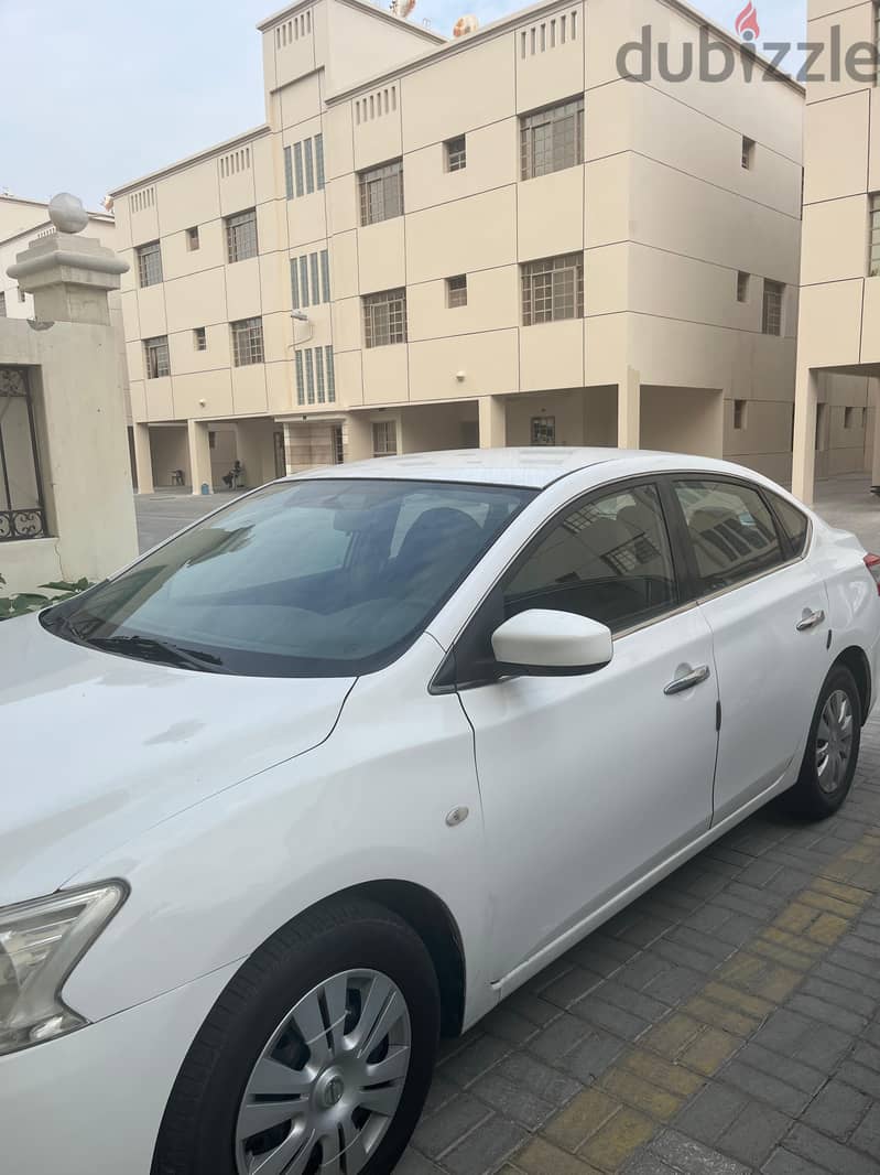 Nissan Sentra 2015 1