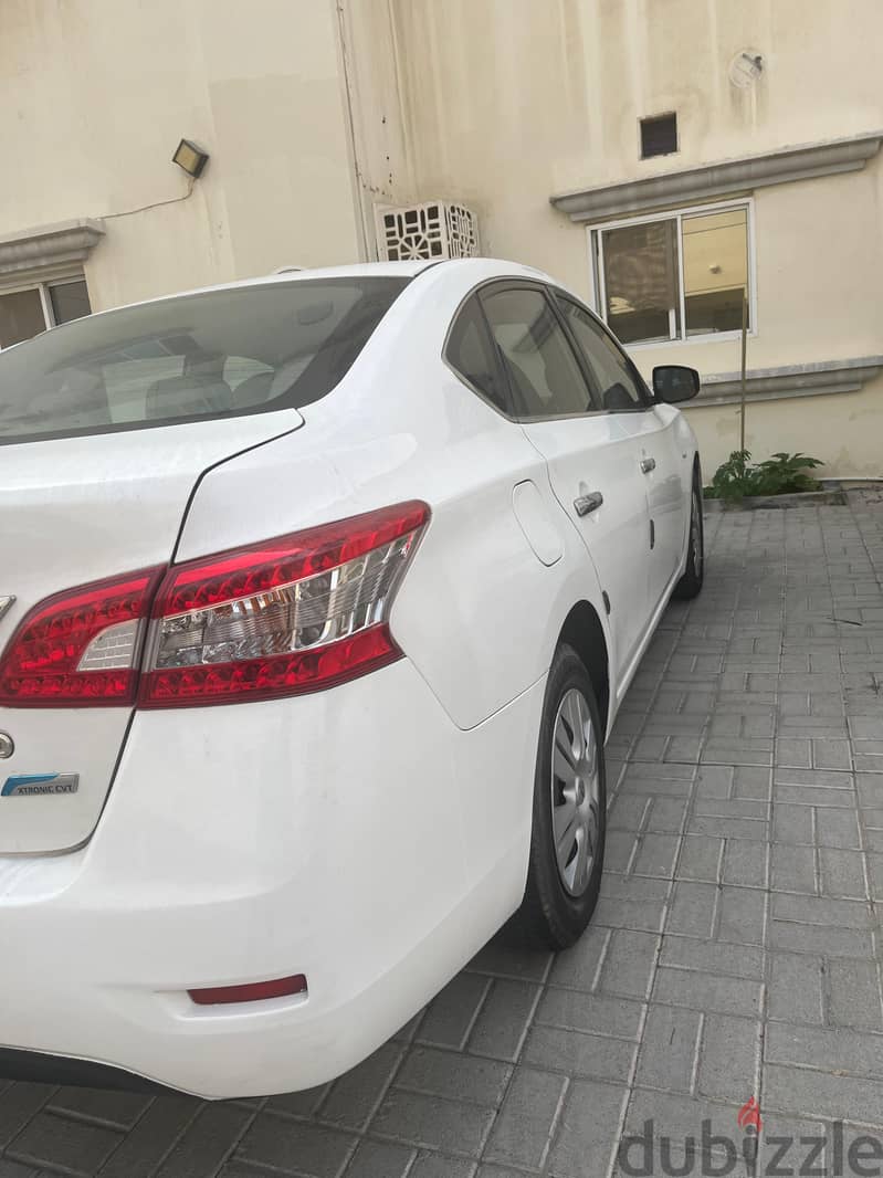 Nissan Sentra 2015 4