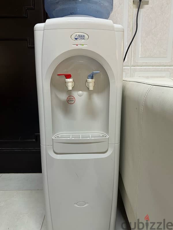 fridge and water dispenser 7