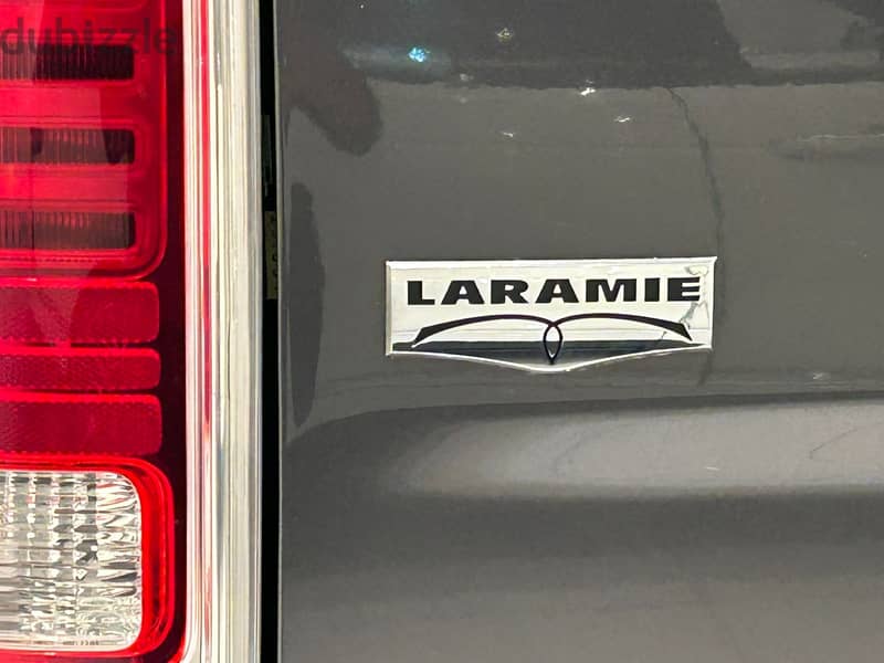 Dodge Ram 2015 MODEL LARAMIE HEMI 5.7 V8 FOR SALE 5