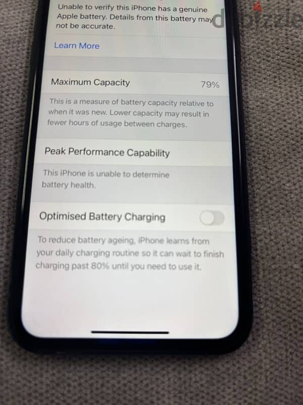 iphone xr  64 gb 2