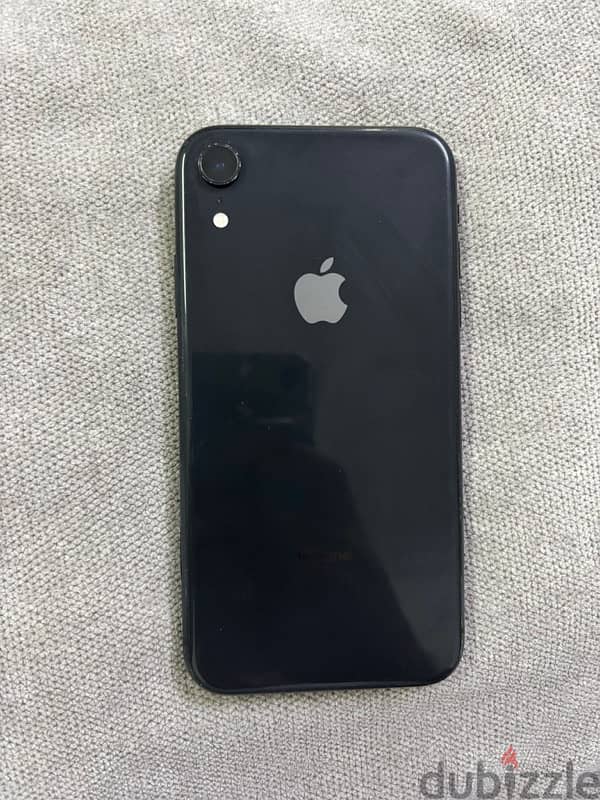 iphone xr  64 gb 3