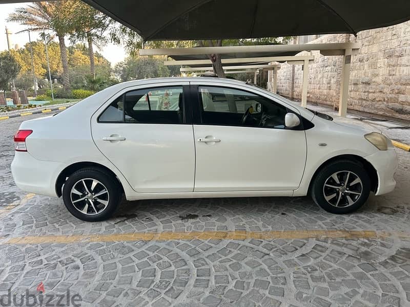 Toyota Yaris 2010 for Sale 11