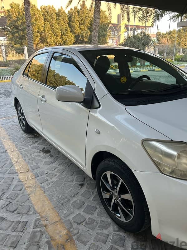 Toyota Yaris 2010 for Sale 12