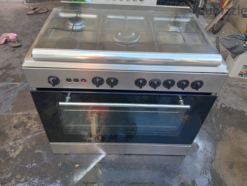 oven for sale good condition good working 1