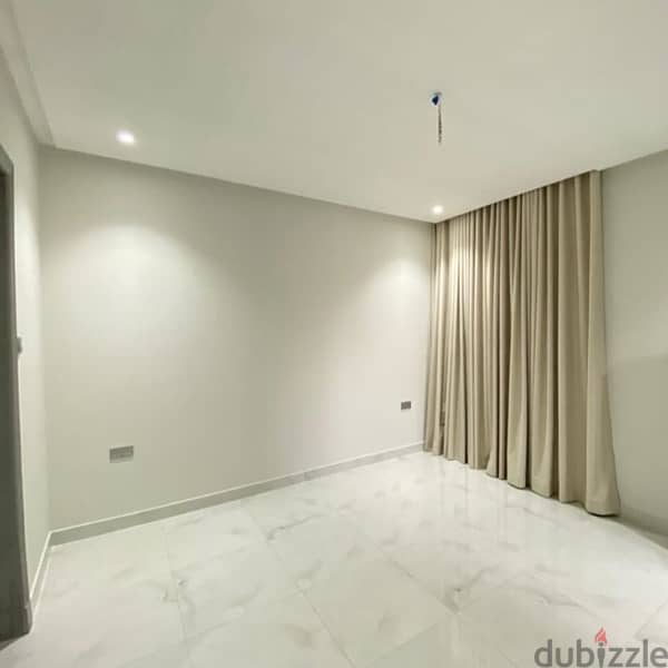 للبيع فيلا  راقيه في عراد قرب القلعه /34609900  villa for Sale in Arad 2