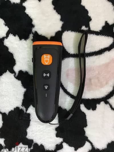 Dog training device,ultrasonic dog bark deterrent.