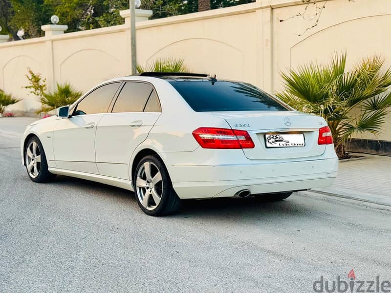 Mercedes-Benz E-Class 2011 E250 Panorama Roof 2