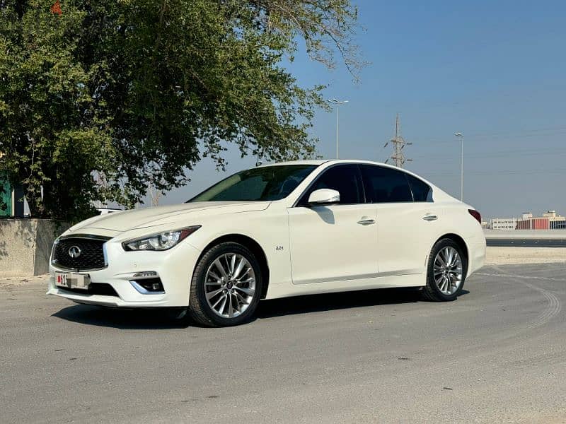 Infiniti Q50 2018 1