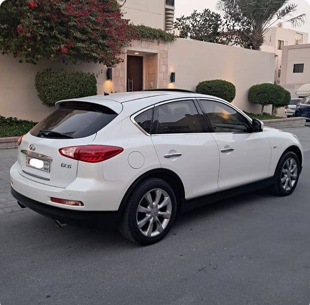 Infiniti EX35 2012 2