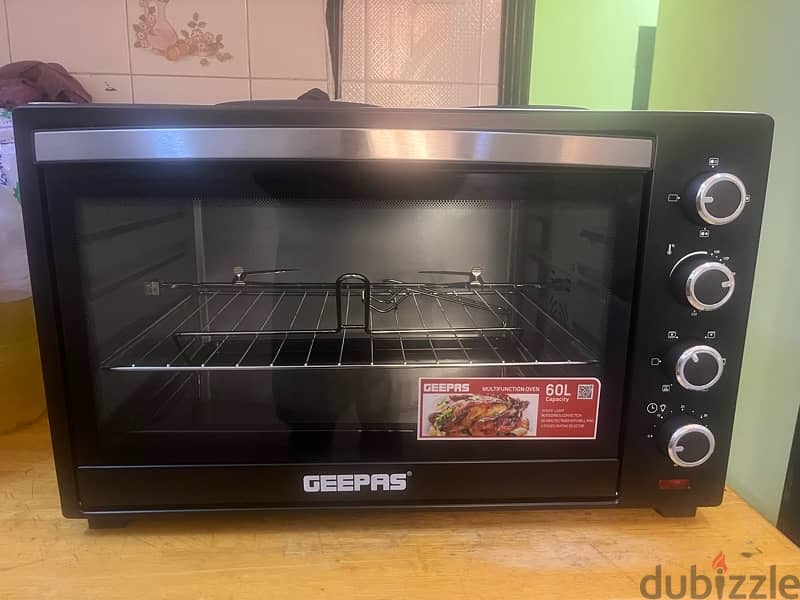 Geepas Grill Maker and oven  1 week used with new box 0