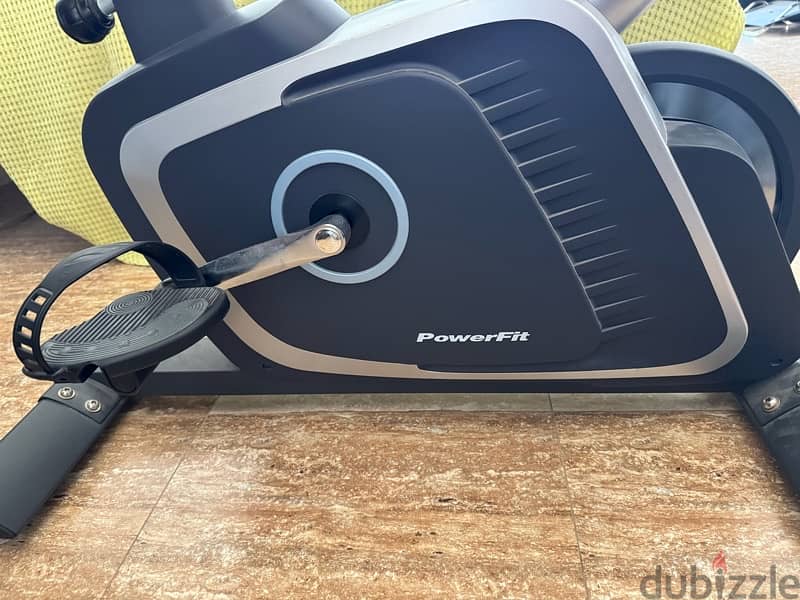 indoor cycling trainer/ exercise bike 2