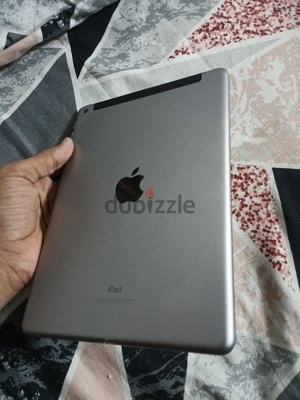 ipad 6th gen new condition 2