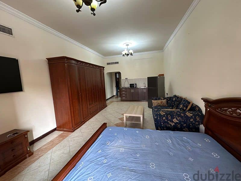 studio for rent in juffair fully furnished with ewa 4