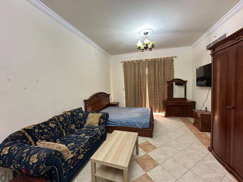 studio for rent in juffair fully furnished with ewa 5