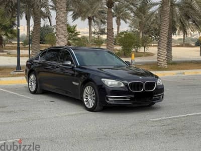 BMW 7-Series 2013 (Black)