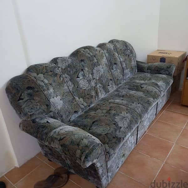 sofa for sale 0