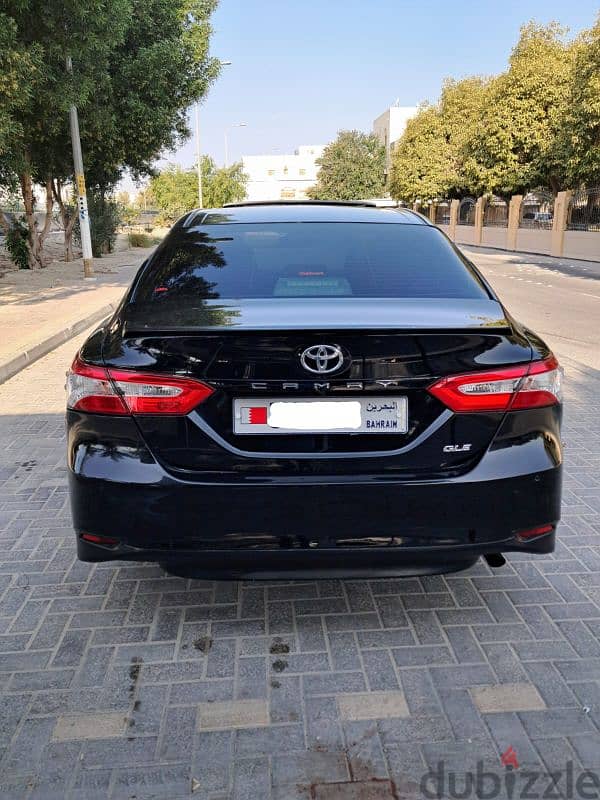 Toyota Camry 2019 5