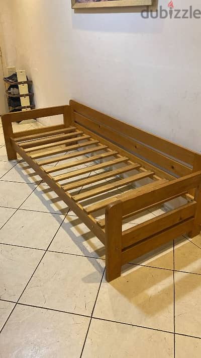 Single bed for sale