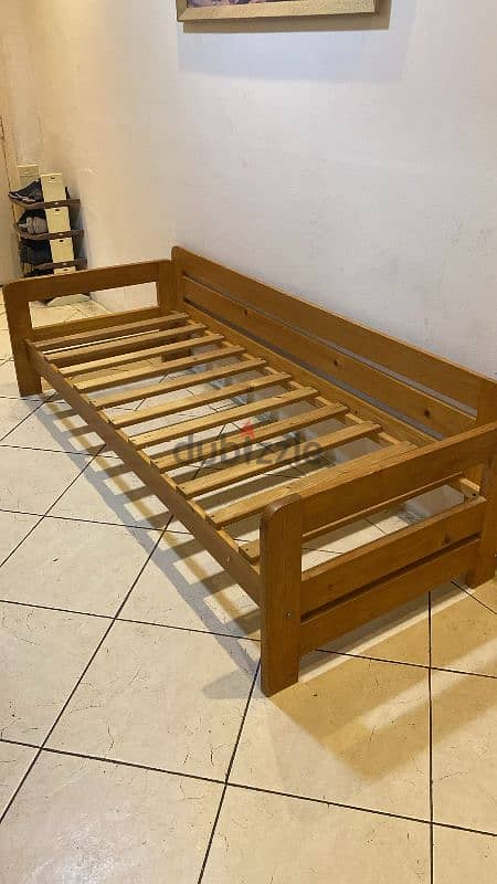 Single bed for sale 2