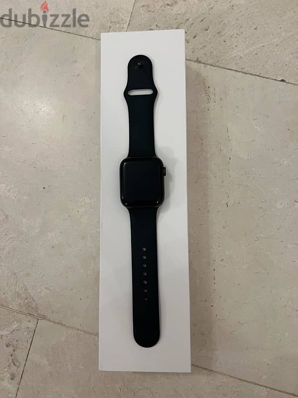 Apple Watch Series 5 44MM 0