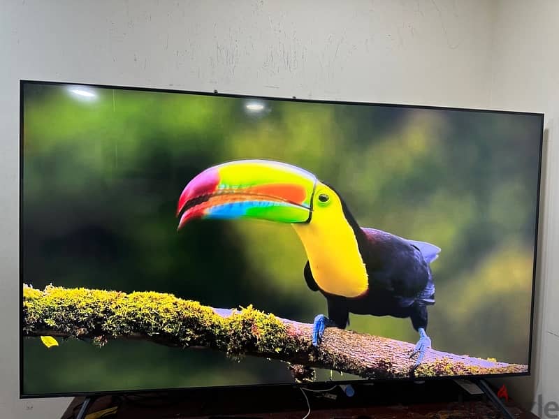 Samsung 70" inch 4K UHD Smart TV 4